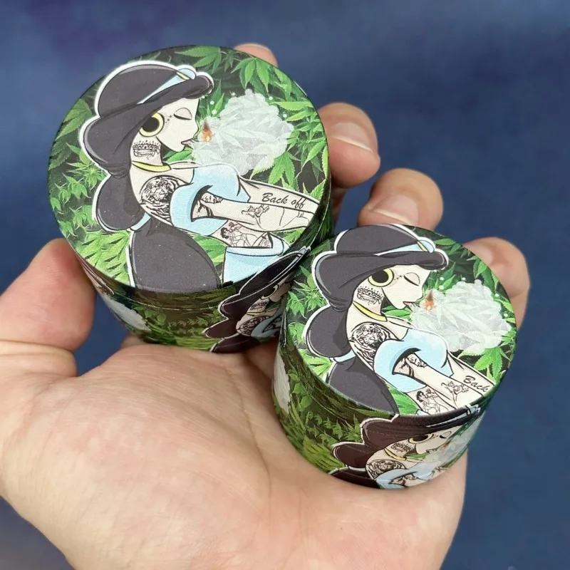 2/2.4 بوصة عشب طاحونة التوابل دليل كسارة معدنية مدقة الفلفل هاون الملح قاطعة المطحنة 4-Layers طاحونة أدوات التدخين الملحقات