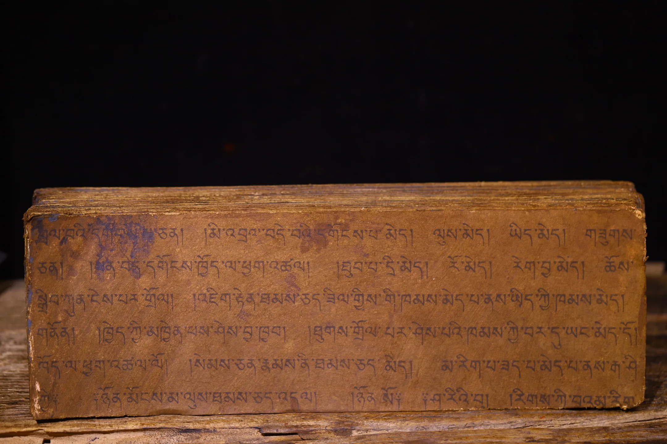 Old Six-Syllable Mantra Old Scriptures Mosaic Bronze 5 Buddhas Buddhist Niche Old Scriptures Worship Hall Town house