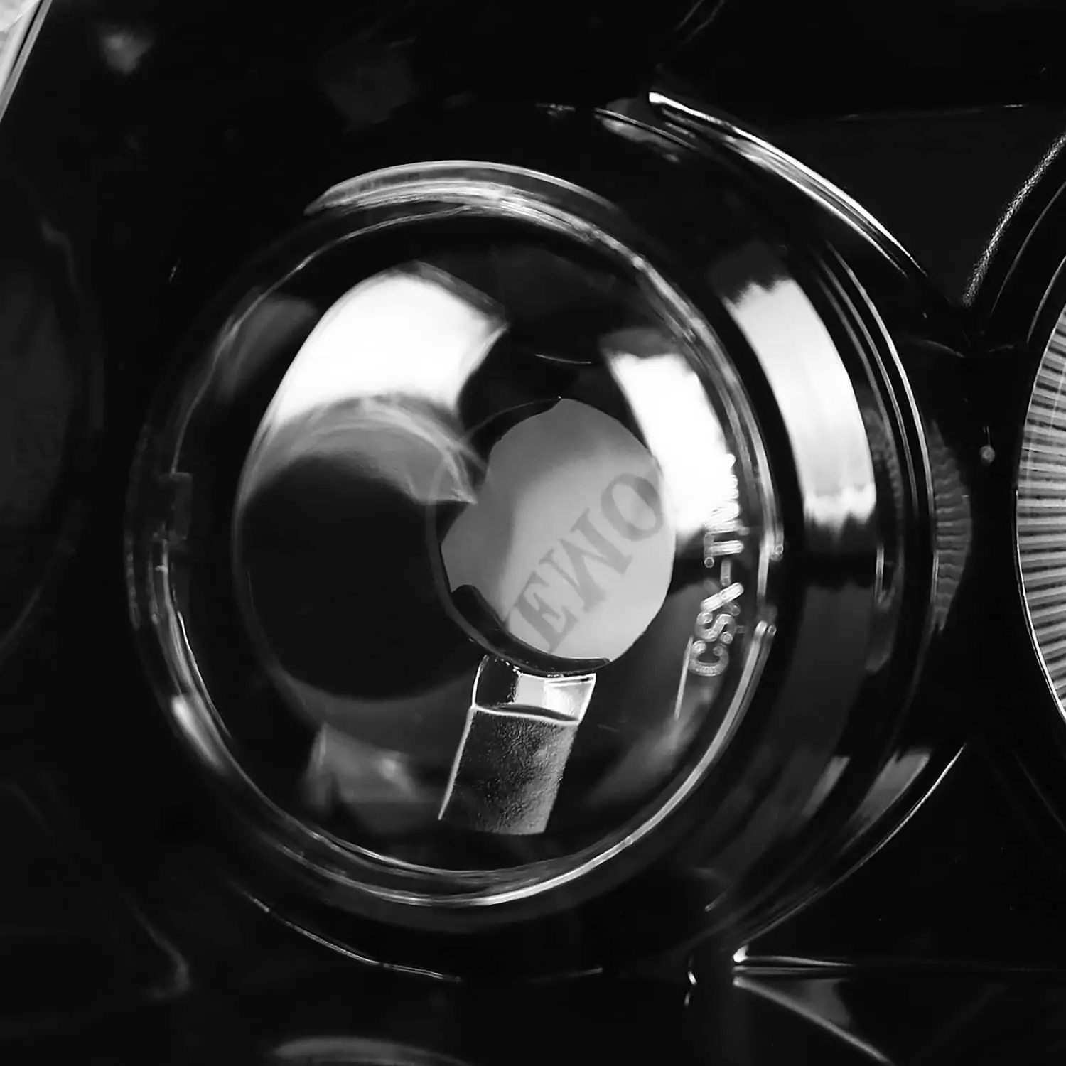 مصابيح أمامية لجهاز عرض هالة مزدوجة LED باللون الأسود النفاث متوافقة مع مجموعة المصابيح الأمامية Dodge Magnum لليسار + الأيمن