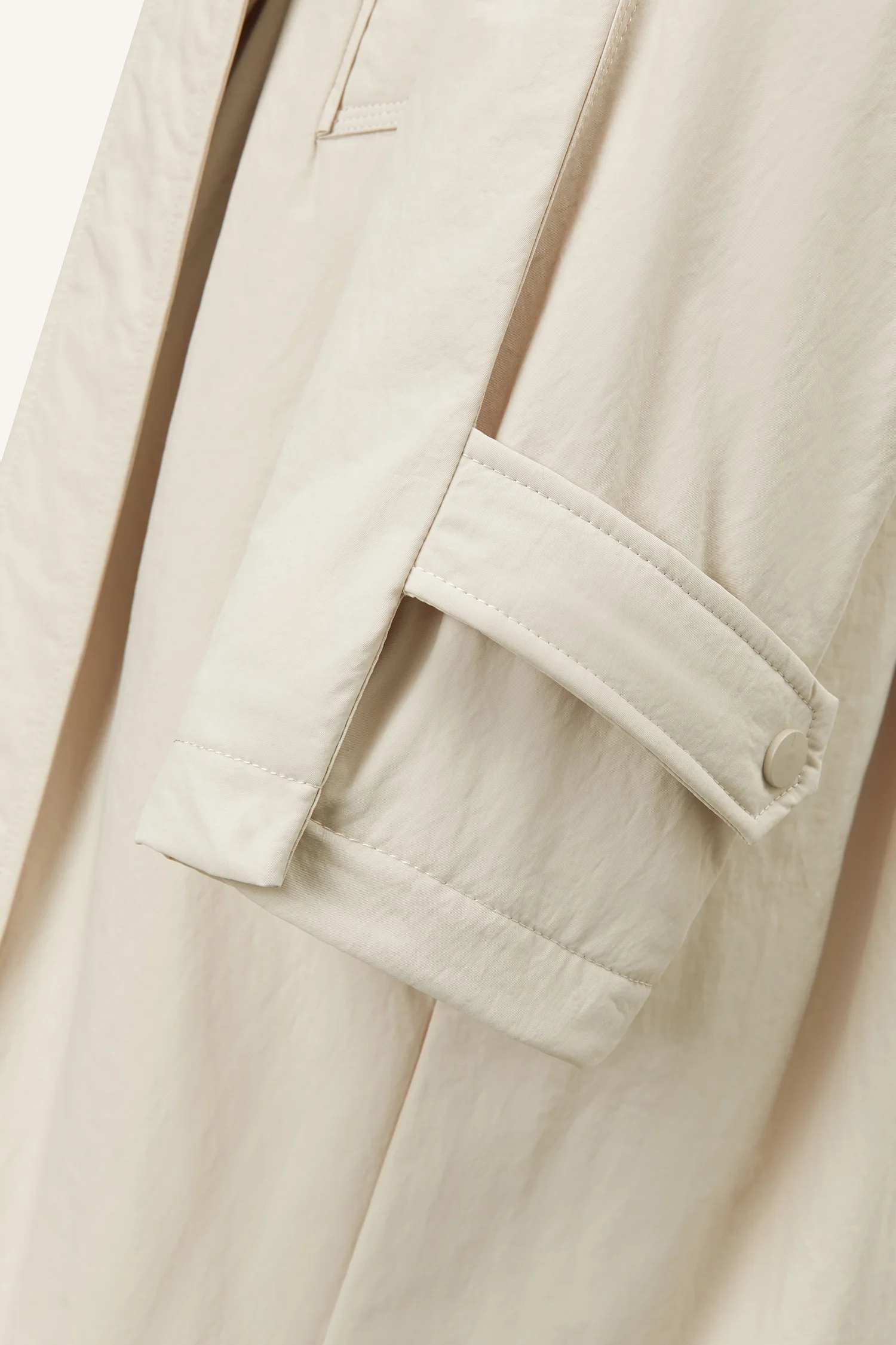 ZIQIAO Women's Down Coats Waterproof Stand Collar Trench Long Coat Slim Waist Winter 2026 Commuting Outweart Ins Chic Streetwear