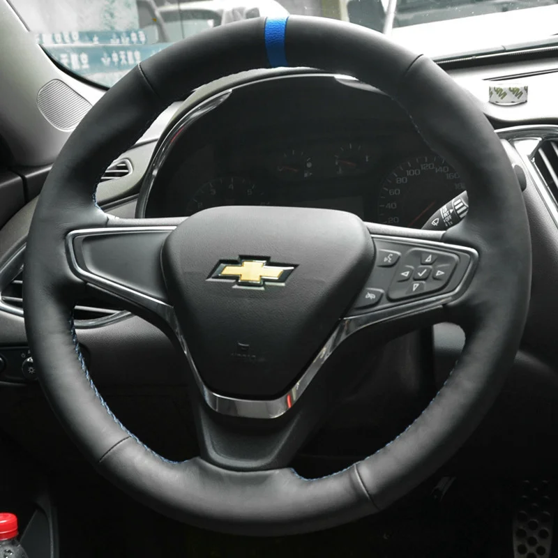 Suitable for Chevrolet Cruze Monza Cavalier Volando Malibu Hand Stitched Car Steering Wheel Cover Leather Suede Grip Cover