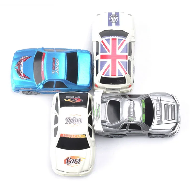 4개/대 1/72 4D 스티커 소년 슬라이딩 Q 버전 장난감으로 랠리 자동차 모델 조립