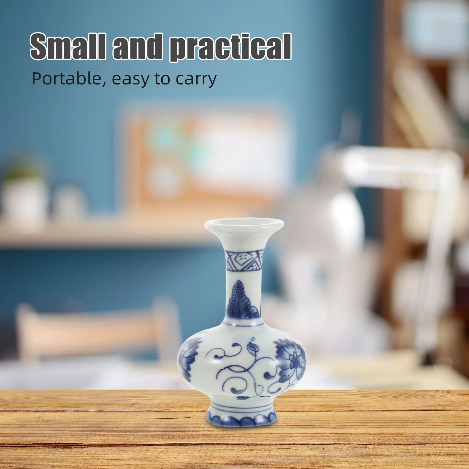 

2Pcs Blue and White Porcelain Vases Classic Ceramic Flower Holders Small Decorative Vase Set for Home Desk Shelf