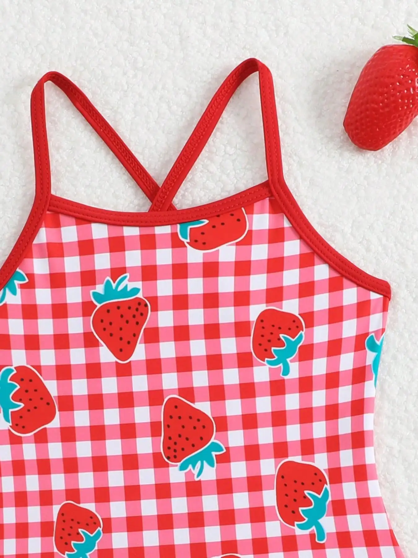 Sommerliche Freizeit-Bademode für Mädchen, rotes Badeanzug-Set für Kinder, roter karierter Badeanzug mit Erdbeer-Print + Rock, zweiteiliges Set, geeignet für Mädchen im Alter von 4–12 Jahren, Strand- und Poolkleidung – Detail 5