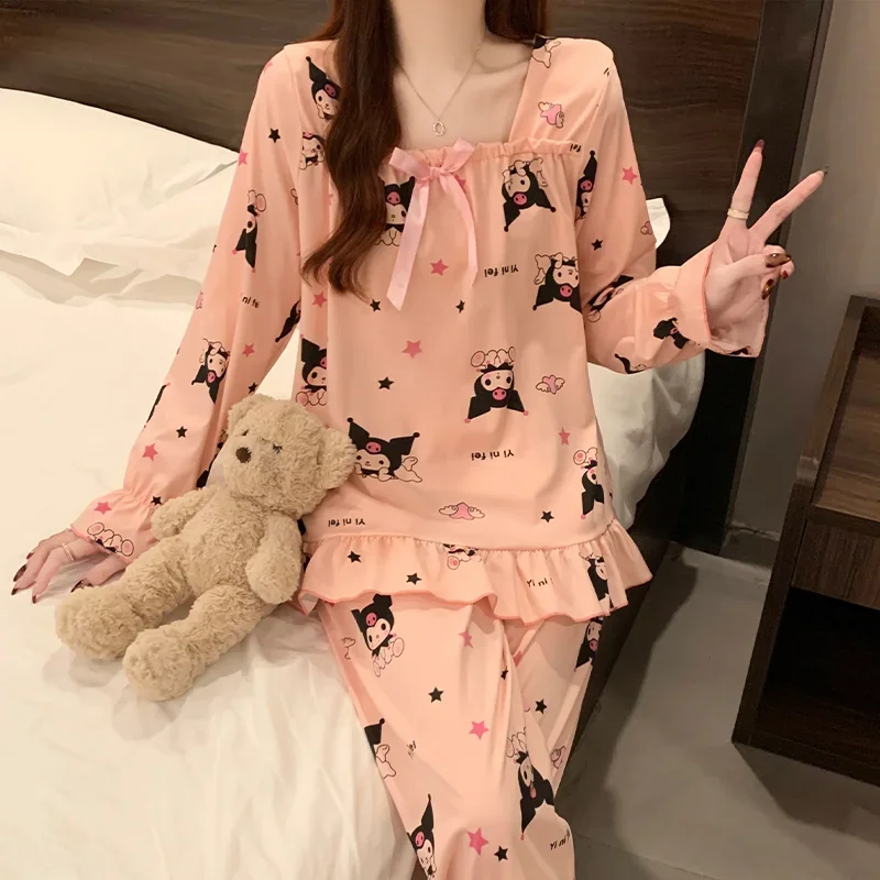 

Cartoon cute Kulomi pajamas are casual and comfortable, can be worn outside, loungewear loose and breathable Sanrio pajamas set