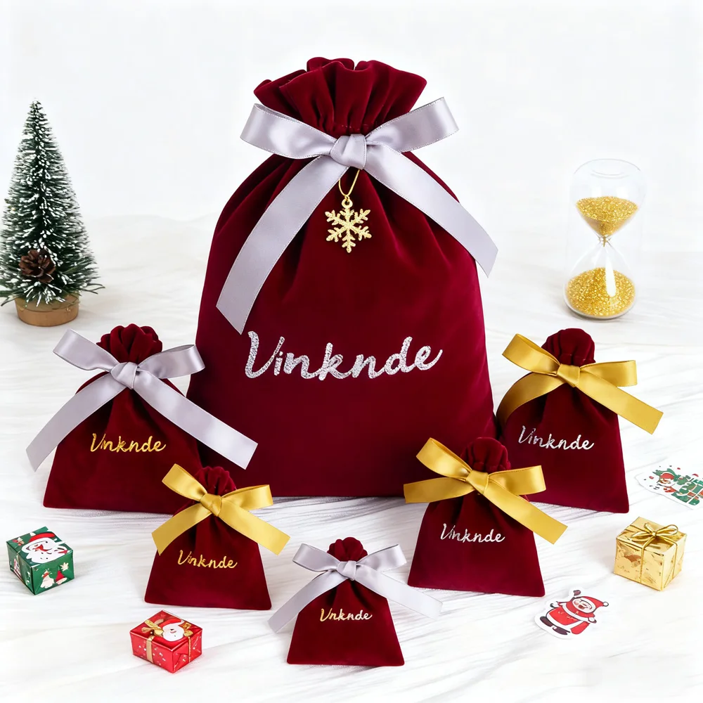 

50 упаковок, 7x9 см, красные бархатные сумки, индивидуальный логотип, упаковочные пакеты для ювелирных изделий, рождественские косметические серьги для духов, подарочные пакеты с лентой