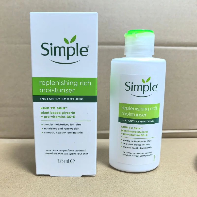 Clear Glow Moisturizing Lotion 125ml Hydrating Nourishing Soothing Formula For Long Lasting Moisture Lock And Radiant Healthy