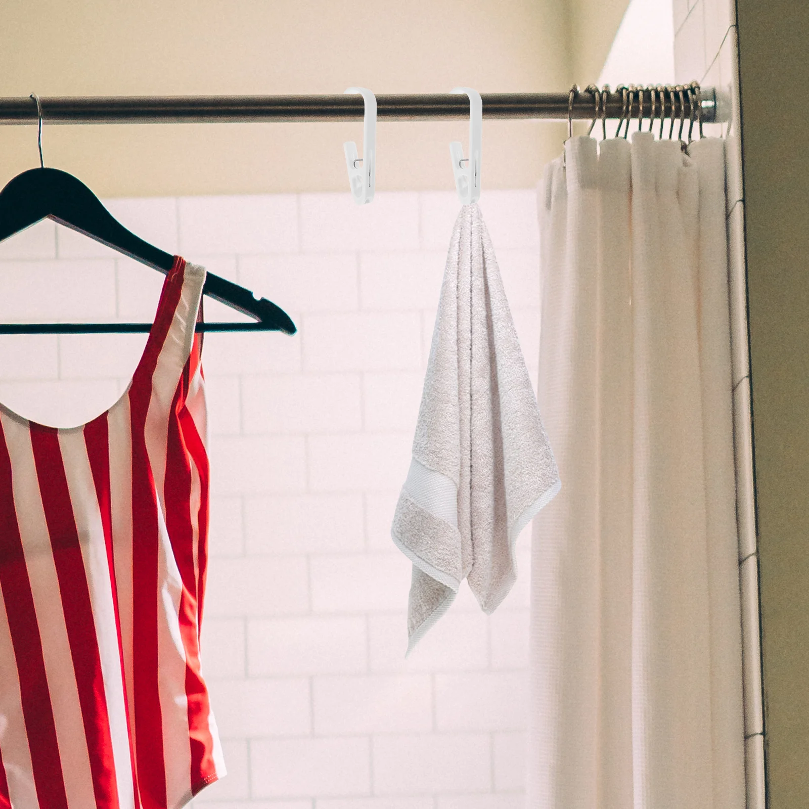 

4Pcs Bathroom Hanging Clip Hooks Multifunctional Closet Organizer Strong Load-Bearing Clothes Hangers Socks Clips for Drying