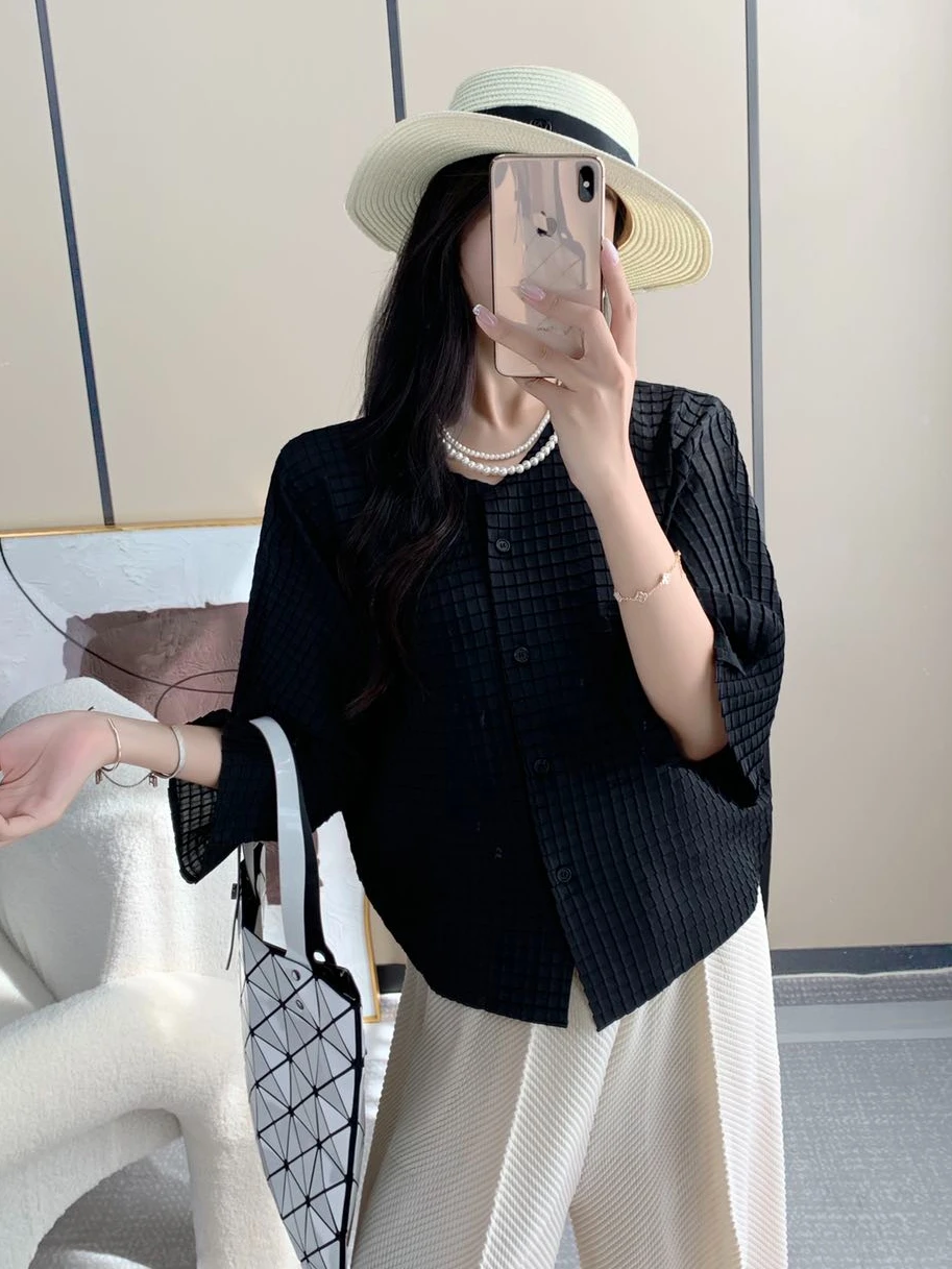 Autumn New Jacket Single-breasted Solid Color Design Women\'s Jacket Nine-minute Sleeve Fashion Casual Wind 2024