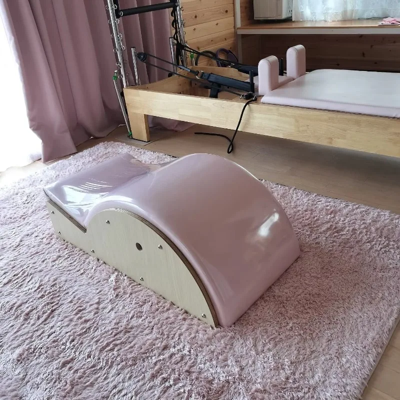 

YTYIN Pink Wood Non-slip And Resistant Synthetic Leather Pilates Spine Corrector