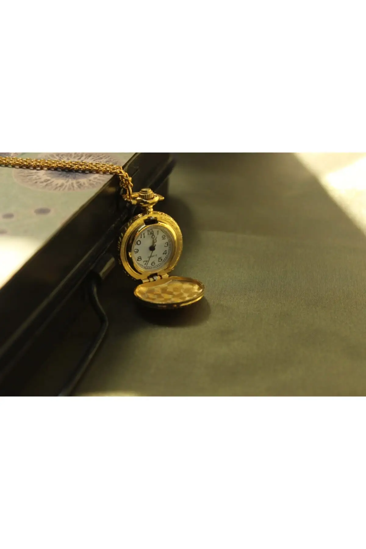 

Uras Rose Figure Brass + steel Pocket Watch Vintage Watch Men Women