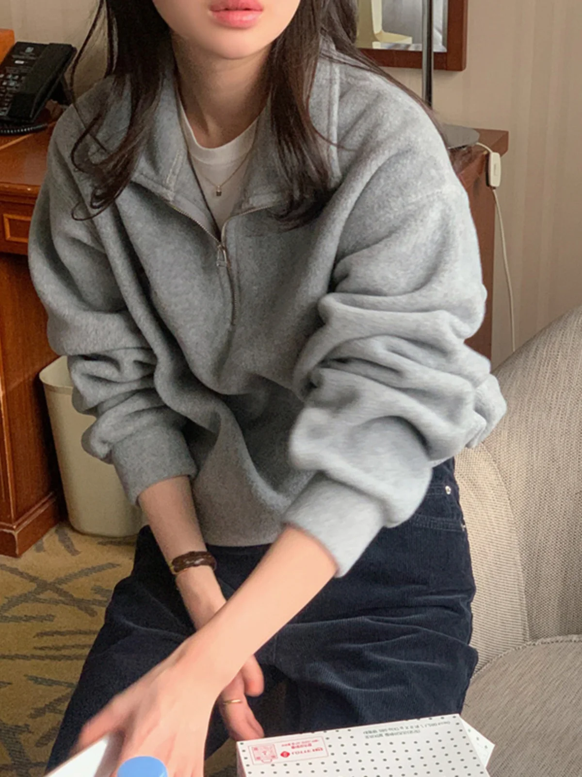 Grey Oversized Hoodie Women's Fall Winter Fashionable Versatile Loose Fit Zipper Design Small Size Friendly Trendy Top