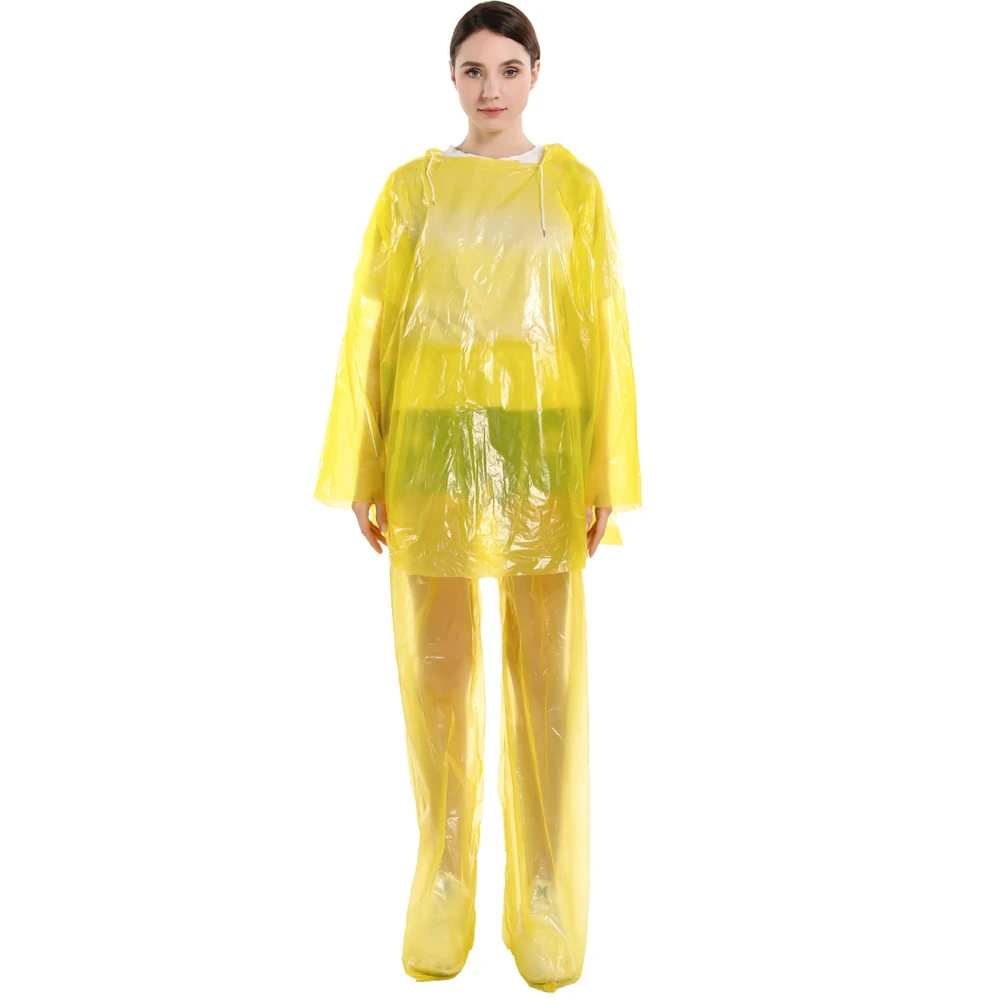 Women Men Disposable Raincoat Not Easy to Tear Disposable Raincoat for Avoiding Getting Sick in the Rain