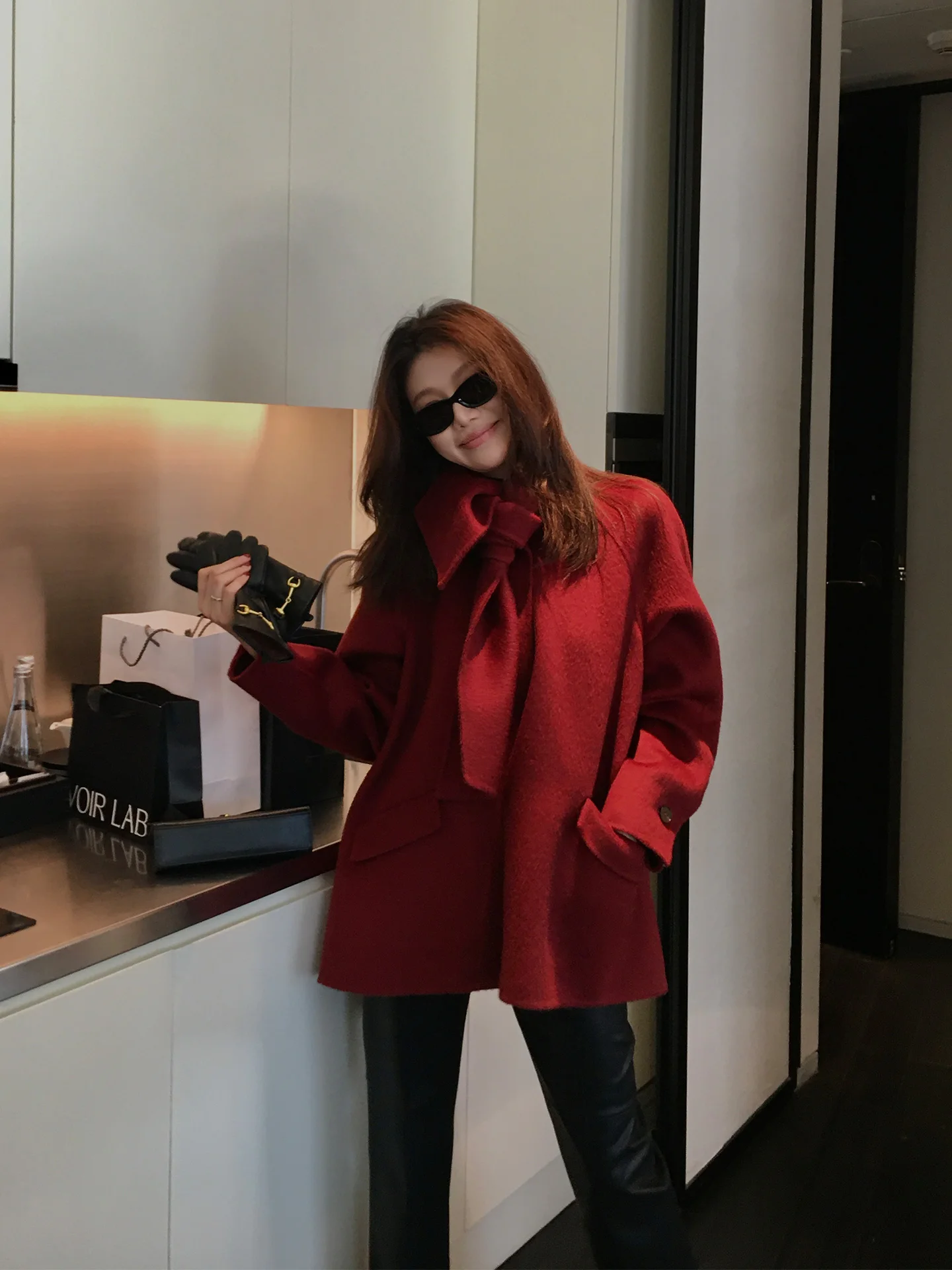 

Женское короткое пальто из смесового шелка с верблюжьим пухом ALONESAVOR: элегантность осени и зимы, французский стиль, с воротником-стойкой