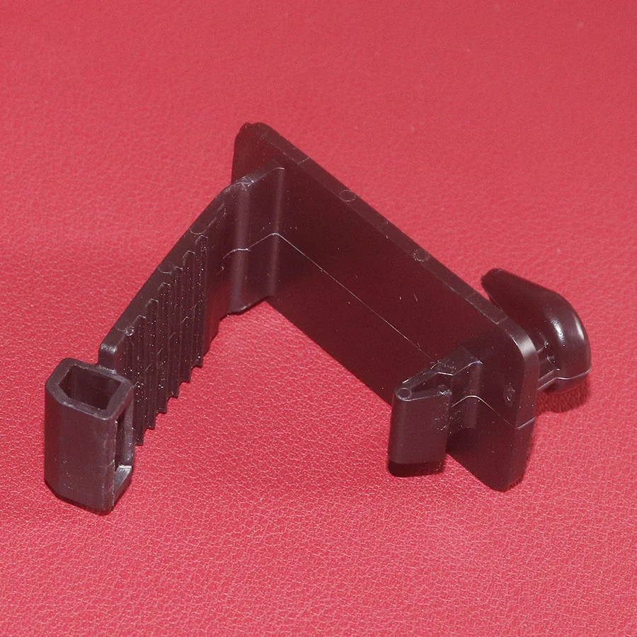 1Pc Car Interior Carpet Mat Hook Clips Retainer Fit For Jaguar Land Rover Range Rover Evoque Discovery Sport 4 5 LR030413