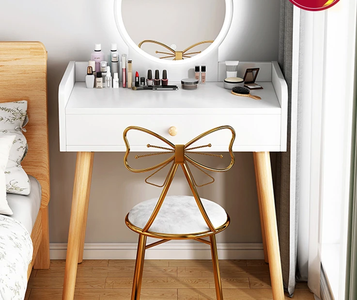 

Simple small apartment simple makeup table rental room master bedroom ins wind small makeup table