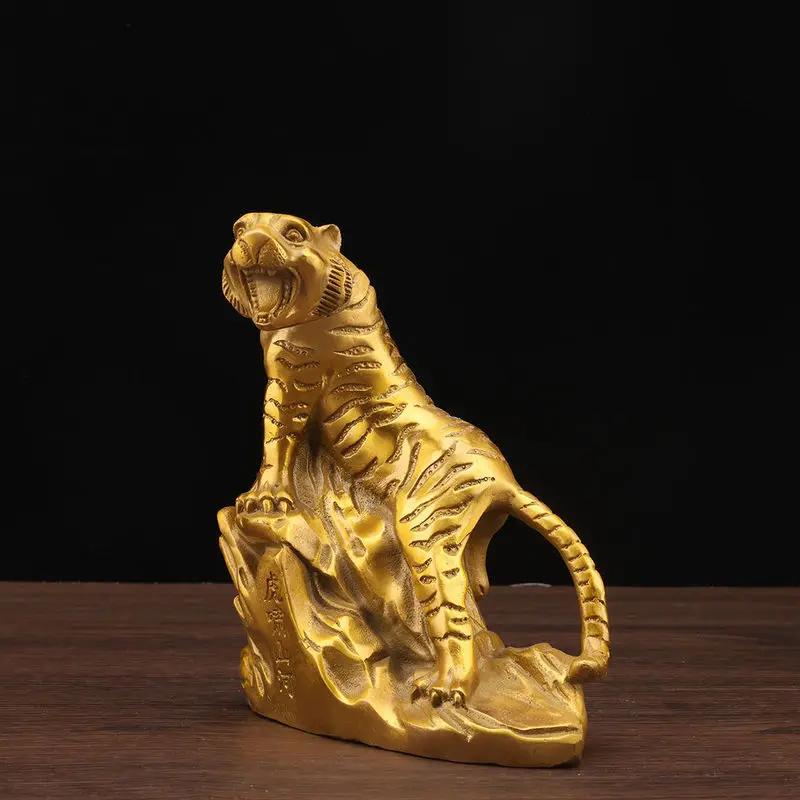 Pure copper ornament, mountain mascot, living room zodiac tiger roaring decoration, large craft for Year of the