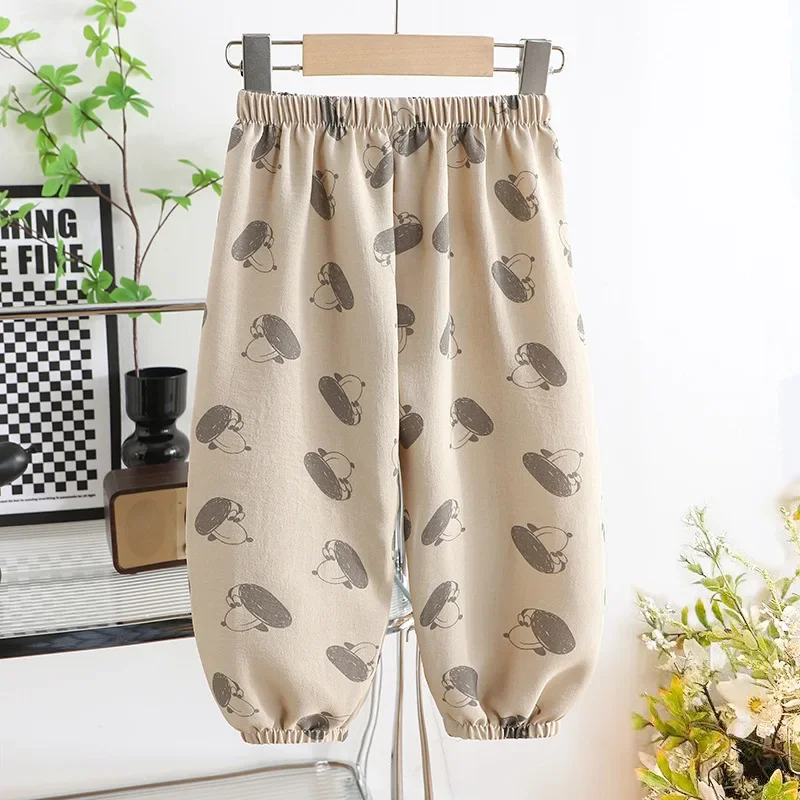 جديد 2025 سراويل صيفية رقيقة للأطفال مطبوعة برسوم كارتونية مضادة للبعوض سراويل فضفاضة للأطفال الأولاد والبنات سراويل غير رسمية قابلة للتنفس