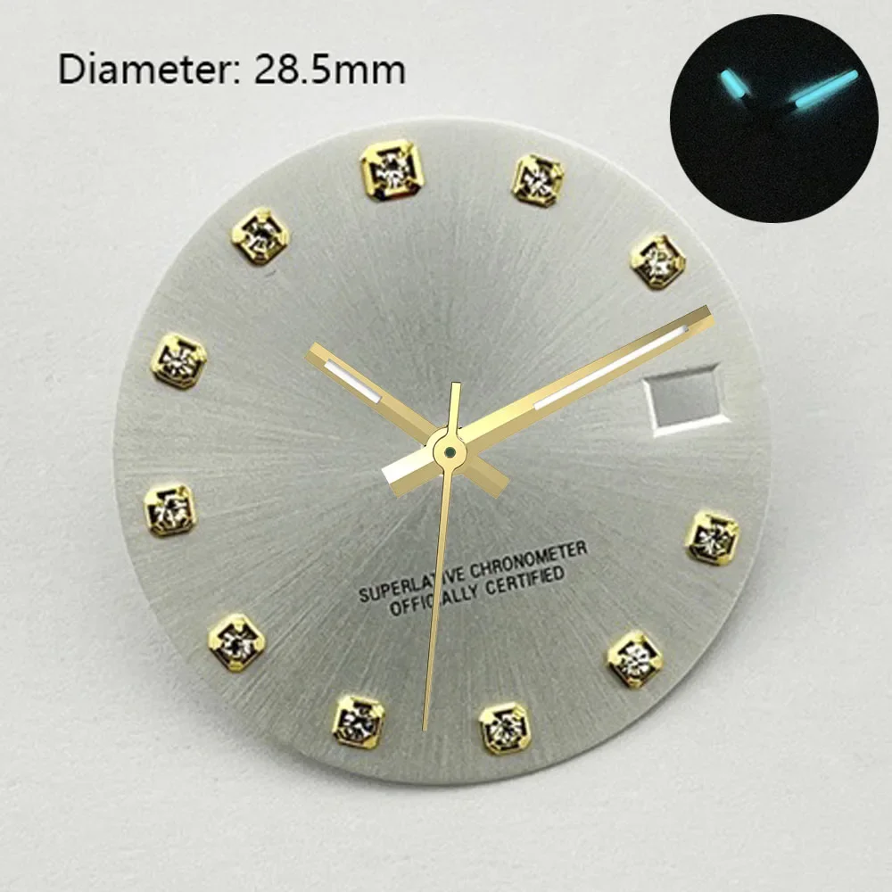 Tarcza NH35 28,5 mm oliwkowa z efektem \"sunburst\", koperta zegarka Day-Just do mechanizmu automatycznego NH35, akcesoria do zegarków, możliwość personalizacji logo.