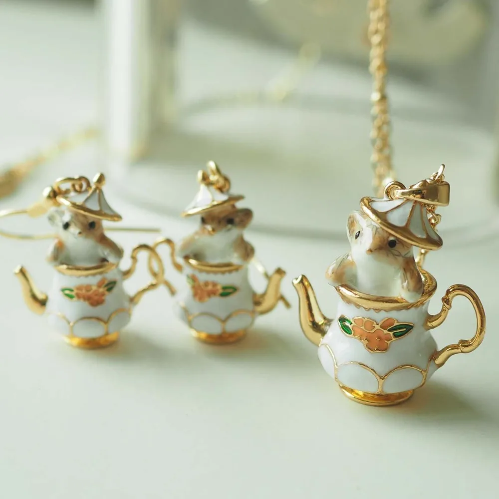 Creative Cute Cartoon Teacup Chipmunk Pendant Necklace for Women Charm Gold Color Enamel Mouse Dangle Earring Jewelry Set Gift