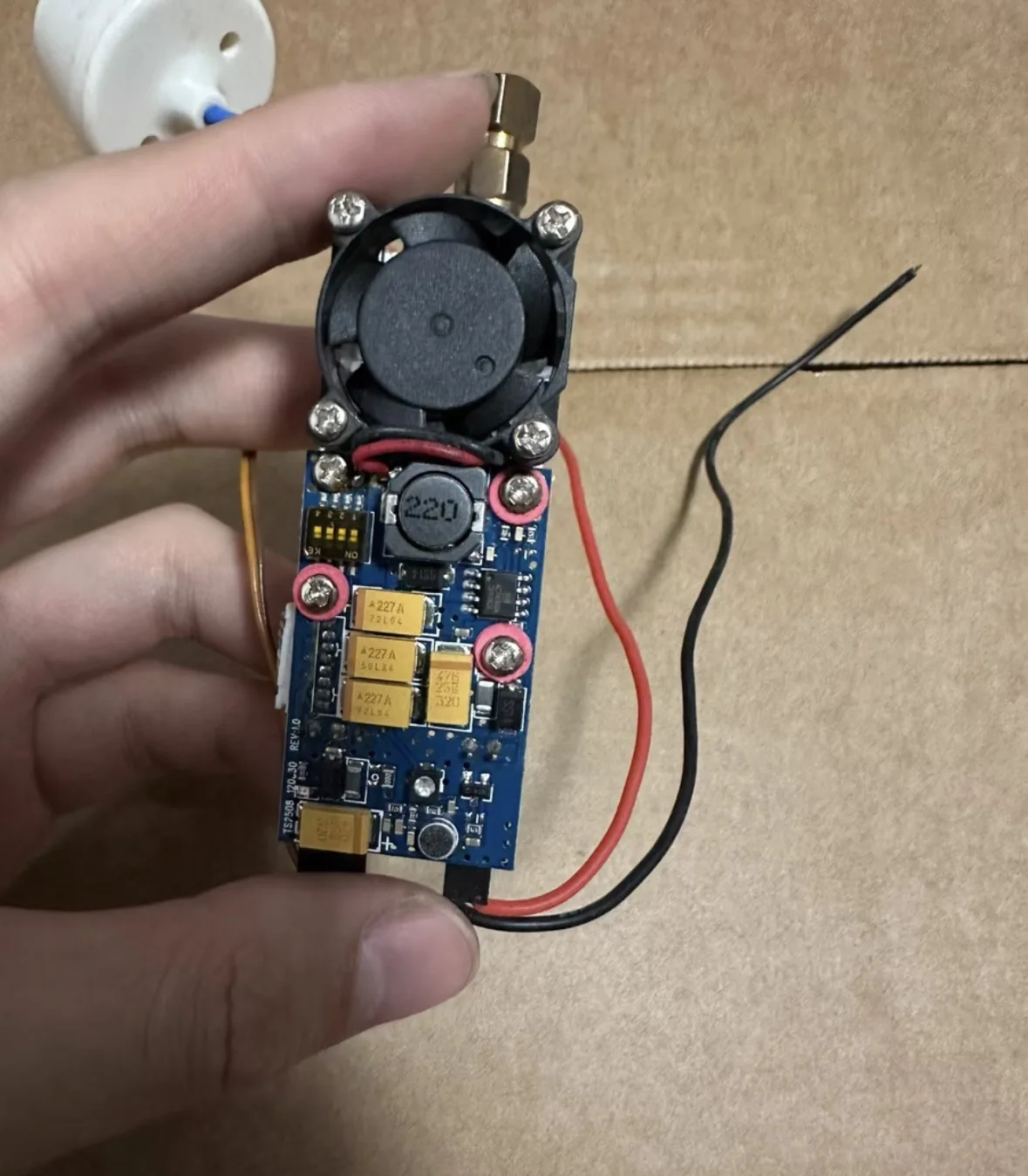 Used 5.8G 5KM 2W FPV Video Transmitter for Drone Aerial Photography TX2000 2000mw 5.8ghz with Mushroom antenna