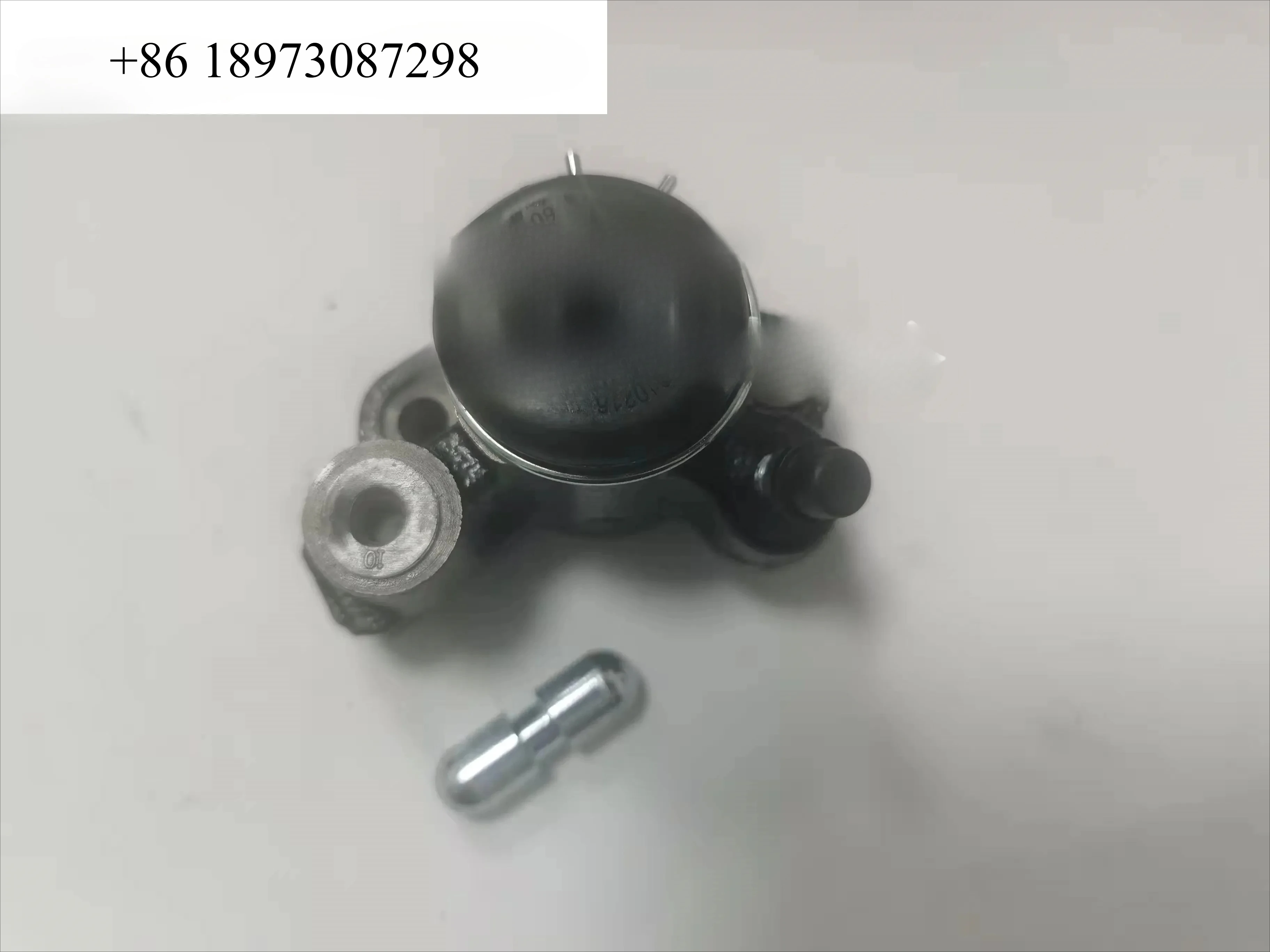 

Forklift accessories three pivot FBT15-80 brake cylinder 97926-10010/10020