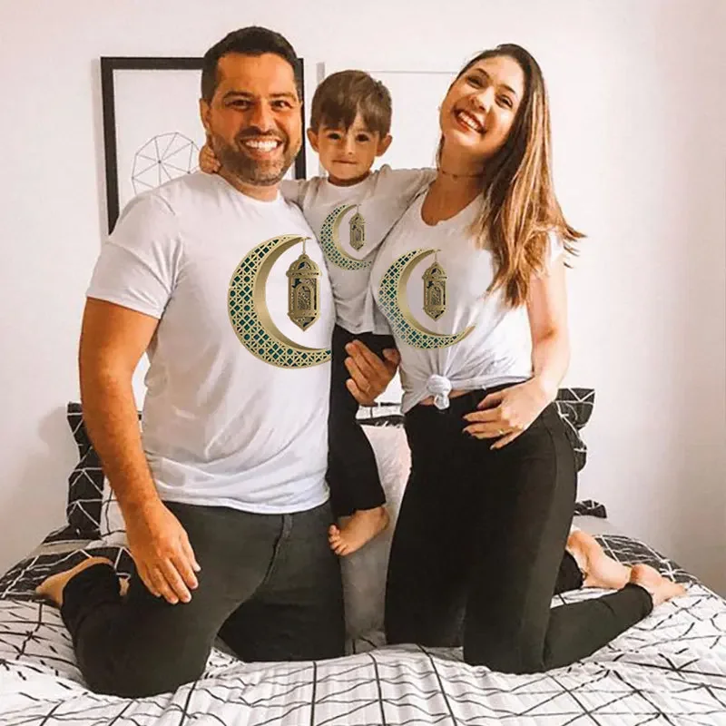 Ramadan Kareem Moon T-Shirt Muslim Festival Cotton Family Matching Outfits Dad Mom and Kids Eid Al Fitr Family T Shirt Gift