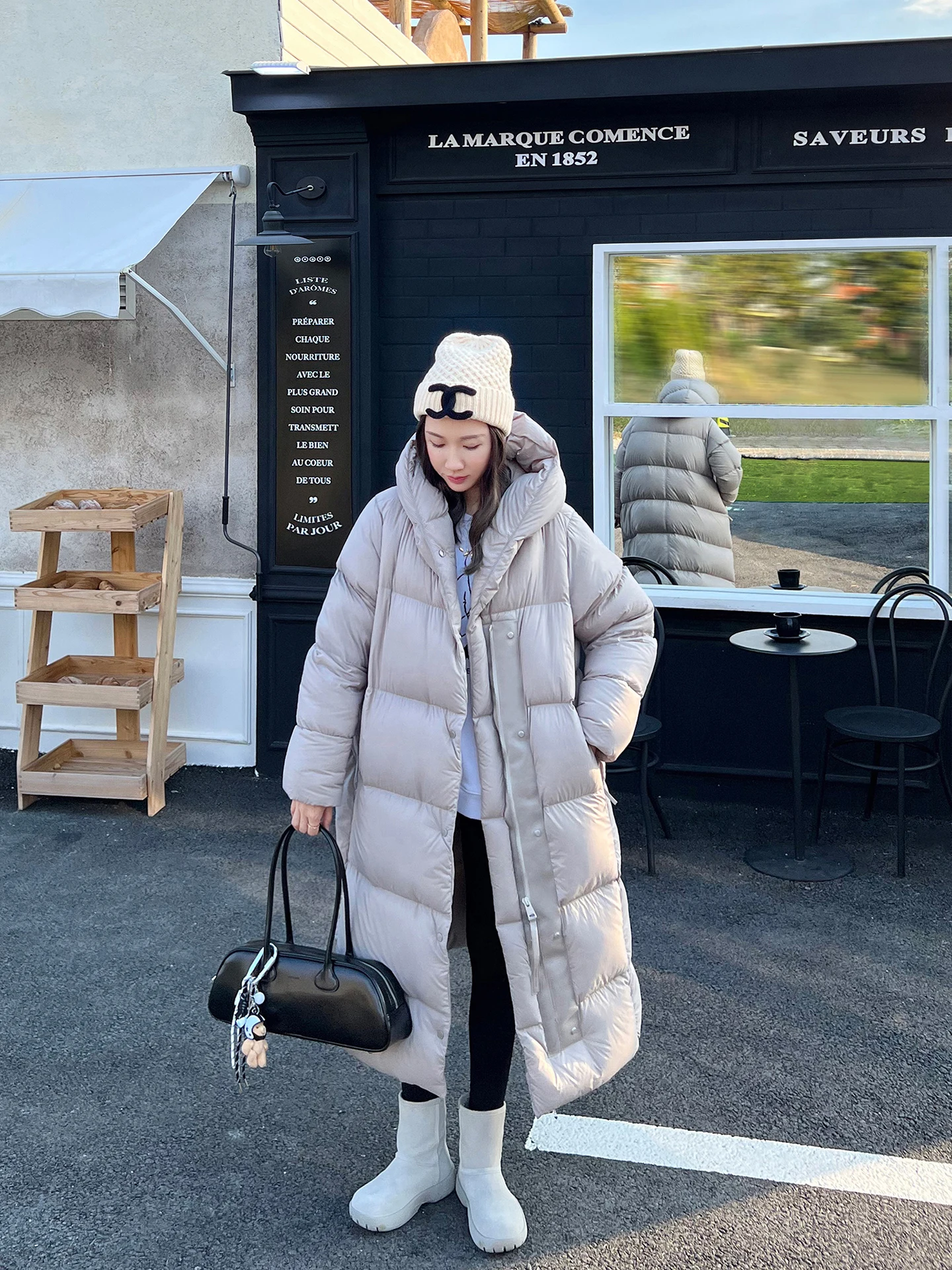 جاكيت نسائي طويل منفوخ بغطاء رأس، محشو بريش البط الأبيض بنسبة 90%، دافئ للشتاء، عصري