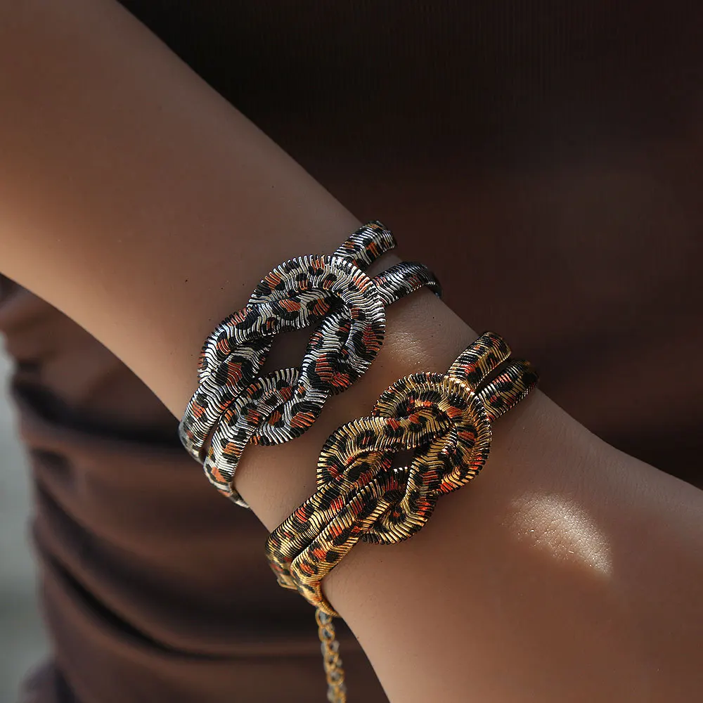 

Stainless Steel Leopard Print Bracelet Necklace for Women Spicy Girl Party Exaggerated Retro Sexy Bracelet Luxury Jewelry Gifts