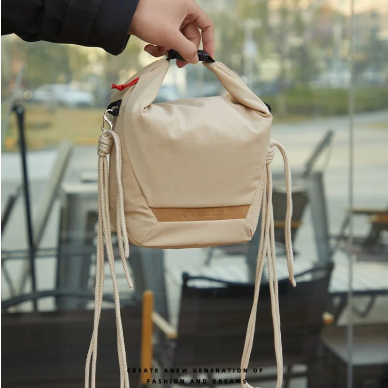 

Casual Cloud Roll Camera Bag Micro Single Photography Bag Shoulder Crossbody Travel Storage Chest Bag Digital Bag for
