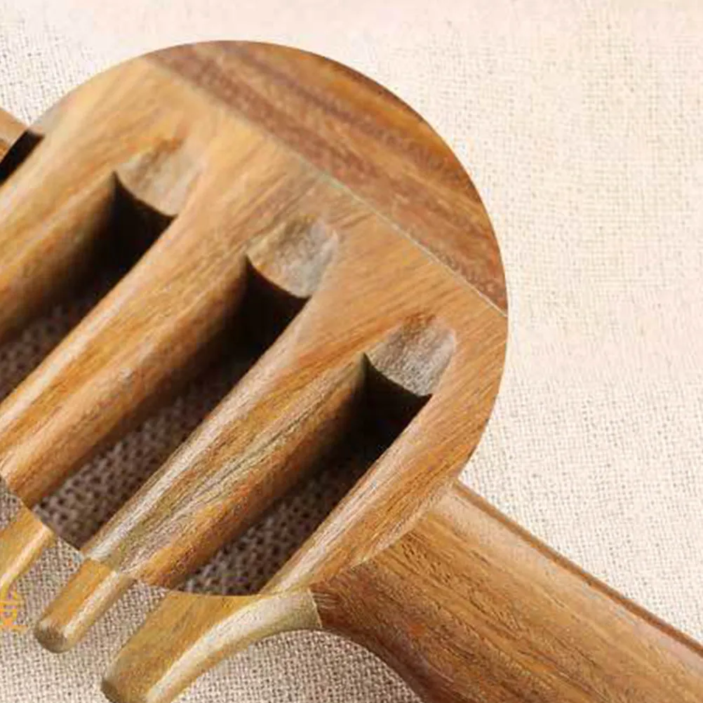 1Pcs Natural Sandalwood Wide Dense Tooth Comb for Detangling Massaging Relaxing Head Care At Home Spa Travel Lightweight