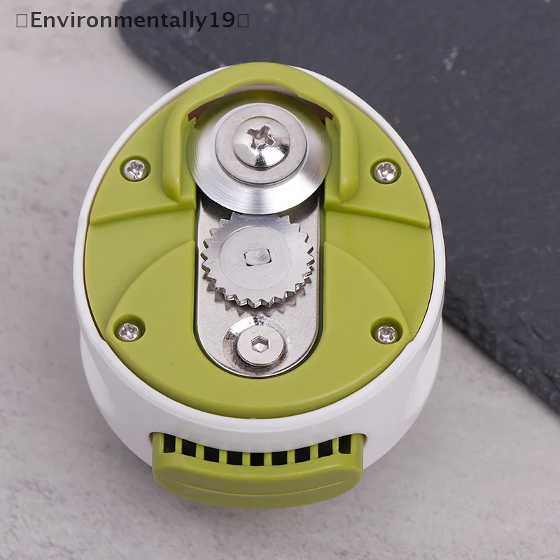 Abrelatas Manual portátil, Mini herramienta compacta de cocina, fácil liberación de torsión, abridor de latas de acero inoxidable de seguridad, 1 ud.
