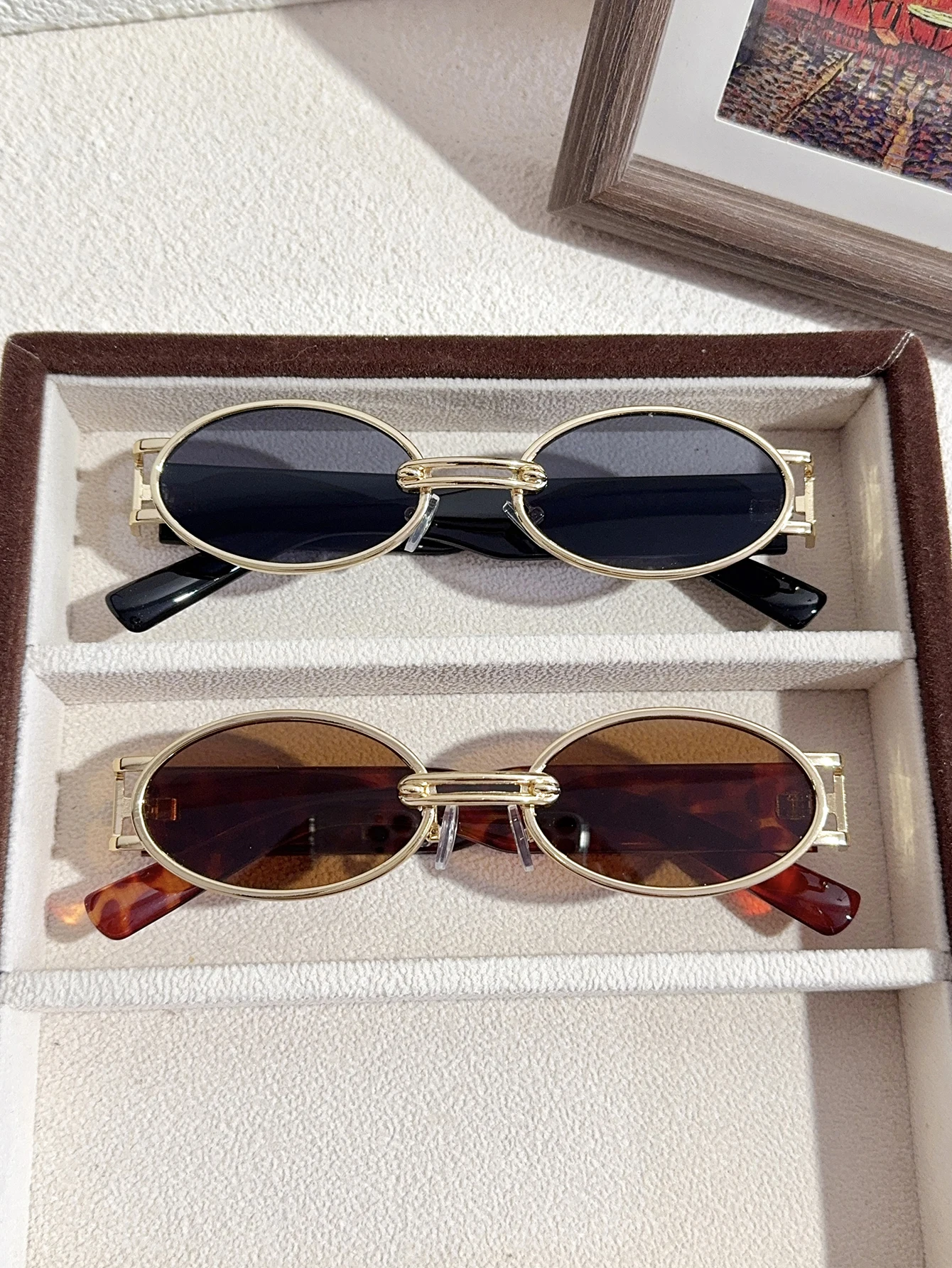 2Pcs Fashionable Oval Metal Frame Glasses Set with Exquisite Metal Design, Exudes Elegant Elegant, Unisex, Perfect for Party