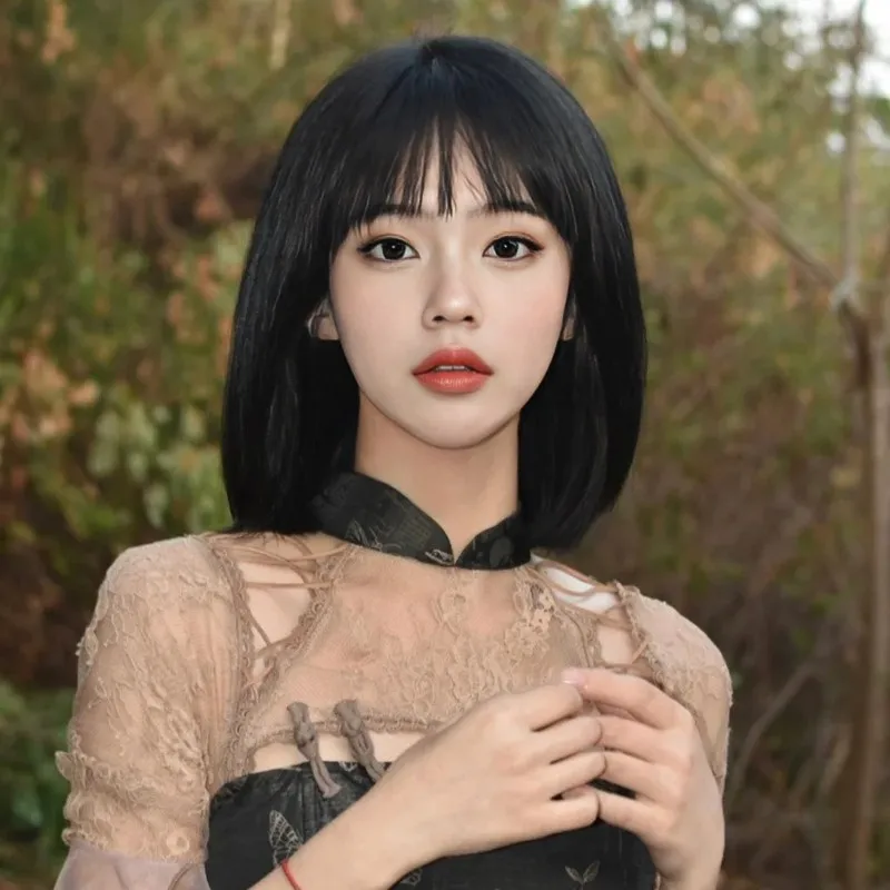 

Парик женский из синтетического волокна, модная короткая челка Бобо, с естественным высокотемпературным шелком, с полным покрытием головы, черный, для девушек