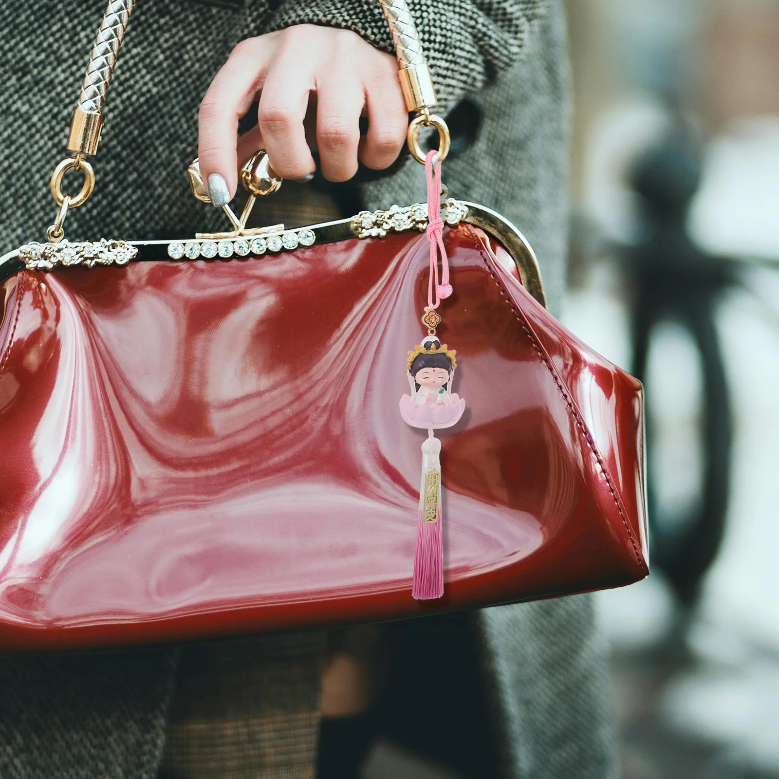 

Creative Guanyin Car Pendant Hanging for Rear View Mirror Car Interior Decor Accessories for Women Cute Auto Ornament Decoration