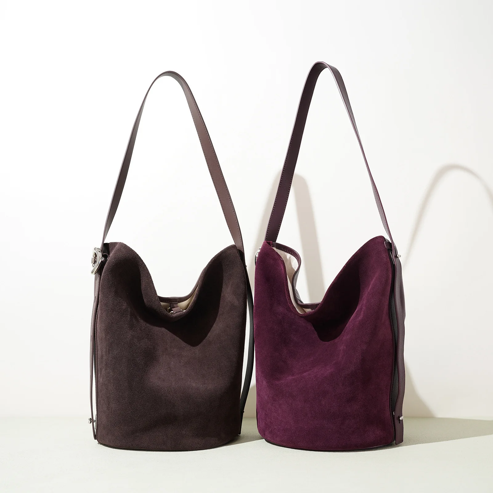 

New Designed Exquisite Frosted Cowhide Shoulder Bag Autumn Winter Premium Genuine Leather Bucket Bag Vintage Crossbody Bag