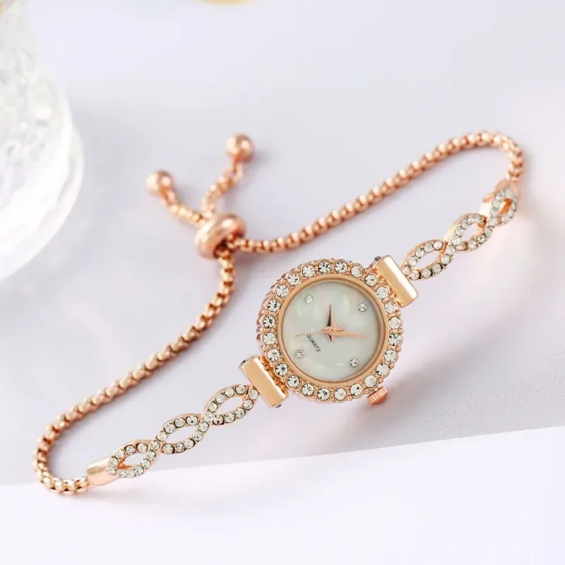 Montre-bracelet à quartz à petit cadran doré pour femme, montre-bracelet populaire, horloge élégante pour femme, loisirs