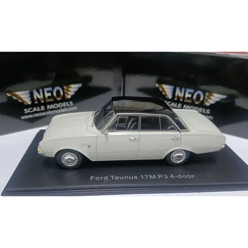 1：43 Scale Ford Taunus 17M P3 1964 Resin Car Model