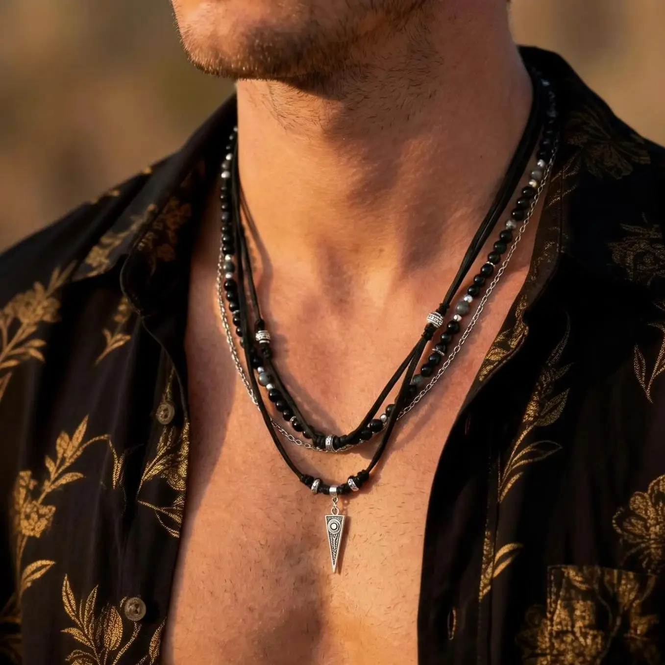 Collar de Cuero Negro Multicapa Estilo Rock Punk para Hombre, Collar Casual con Colgante Geométrico Pequeño, Resistente al Agua, Ideal para Regalo