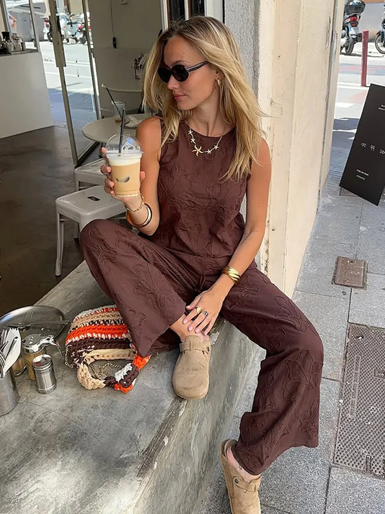 Рисунок 3 - Шикарный женский комплект из рубашки и брюк с принтом