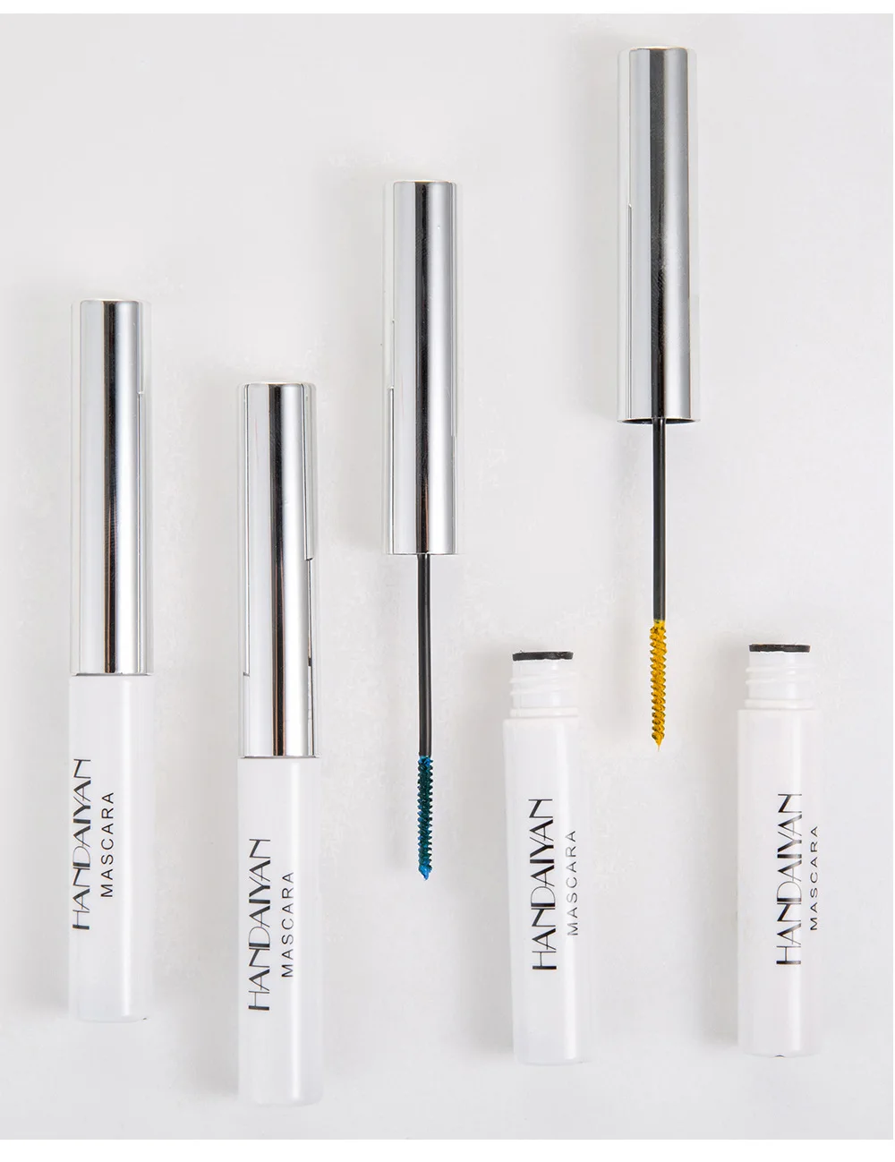 다채로운 컬링 마스카라 파인 브러시는 속눈썹을 길게 만듭니다. 두꺼운 방수 오래 지속되는 블루 속눈썹 그린 할로윈 아이 메이크업