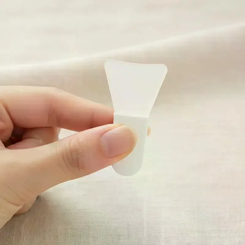 Экологичная-силиконовая-кисть-для-масок-–-без-bpa-без-запаха-для-чувствительной-кожи-уменьшает-расход-продукта-и-раздражение