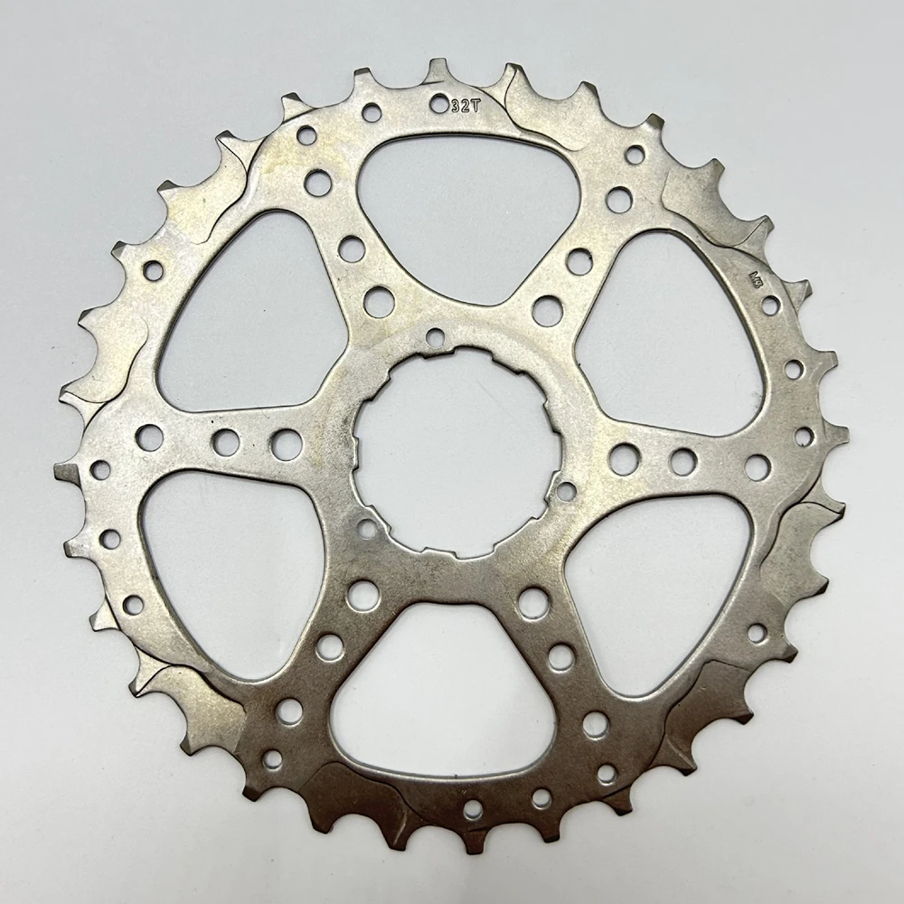 Cheap Bargain price 1 pcs Bicycle 9 Speed Cassette Cog Road Bike MTB 9V/S 11T 13T 21T 24T 28T 32T 36T Freewheel Parts K7 catraca