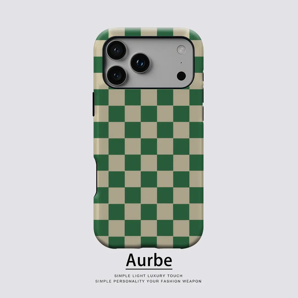 Aurbe Matte 2-in-1 Film Magsafe Hülle für iPhone 17 16 15 14 Plus 17 Pro Max Stoßfeste Hartschale Klassisches Grünes Schachbrettmuster