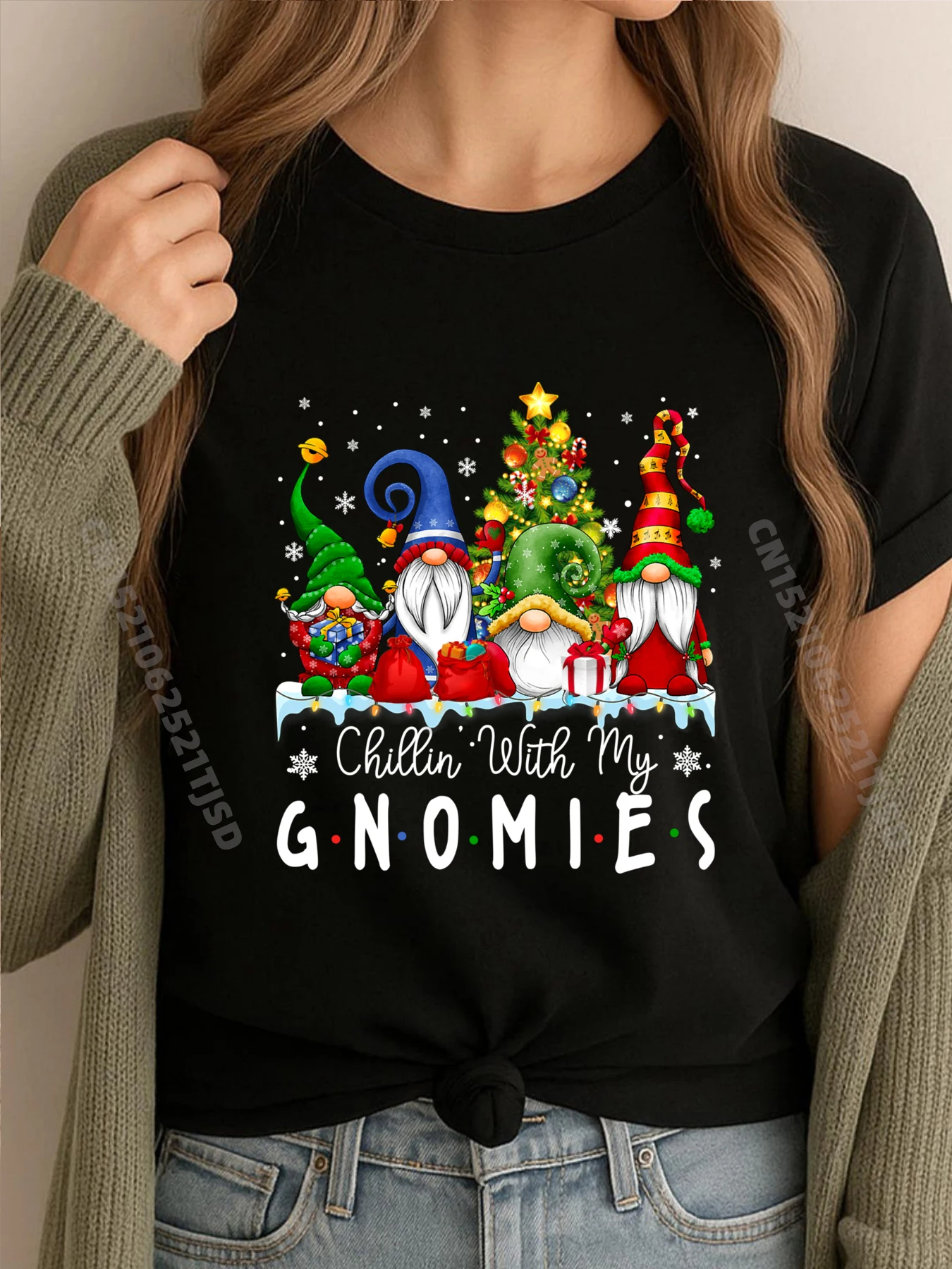 

Chillin With My Gnomies Christmas Family Friend Gnomes Graphic Tees Woman Fashionable and Trendy Shirts Japan Style
