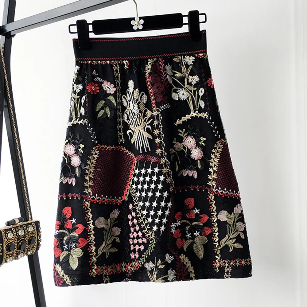 

Autumn Embroidery Flower Skirt Women Vintage High Waist Hip Short Skirts Spring Autumn Fashion Versatile Skirt Summer