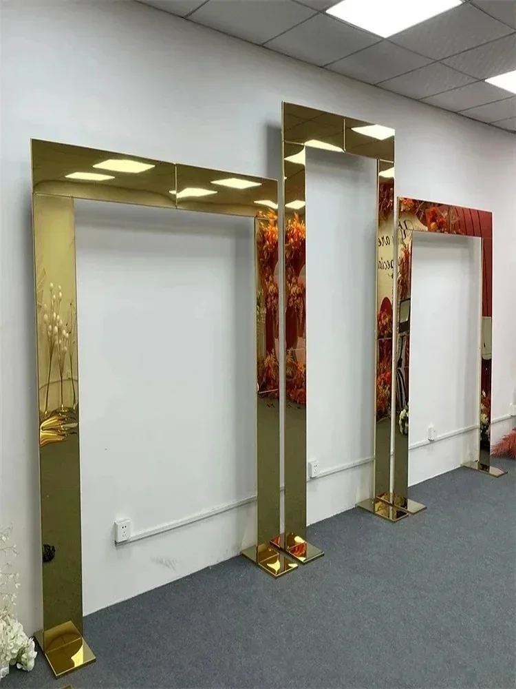 1/3-teiliger Luxuriöser Glänzender Goldener Hochzeitsbogen-Hintergrundständer aus Edelstahl, Vergoldeter Blumen-Türrahmen für Hochzeitsfeier und Zeremonie – Detail 4