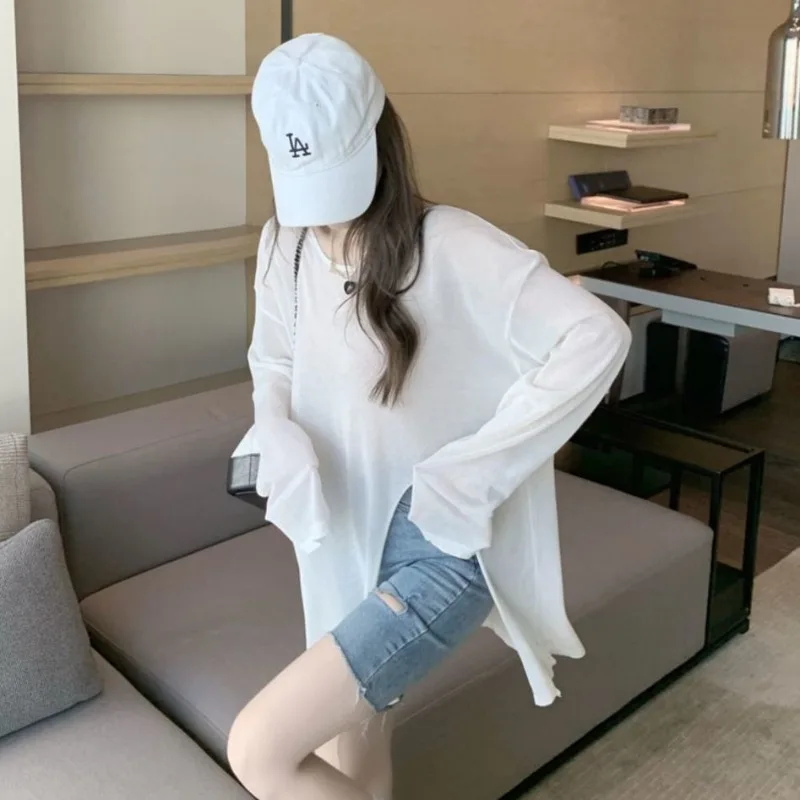 2024 Summer New Korean Minimalistyczna damska luźna, cienka, jednokolorowa koszulka z okrągłym dekoltem, bez pleców, asymetryczna koszulka z długim