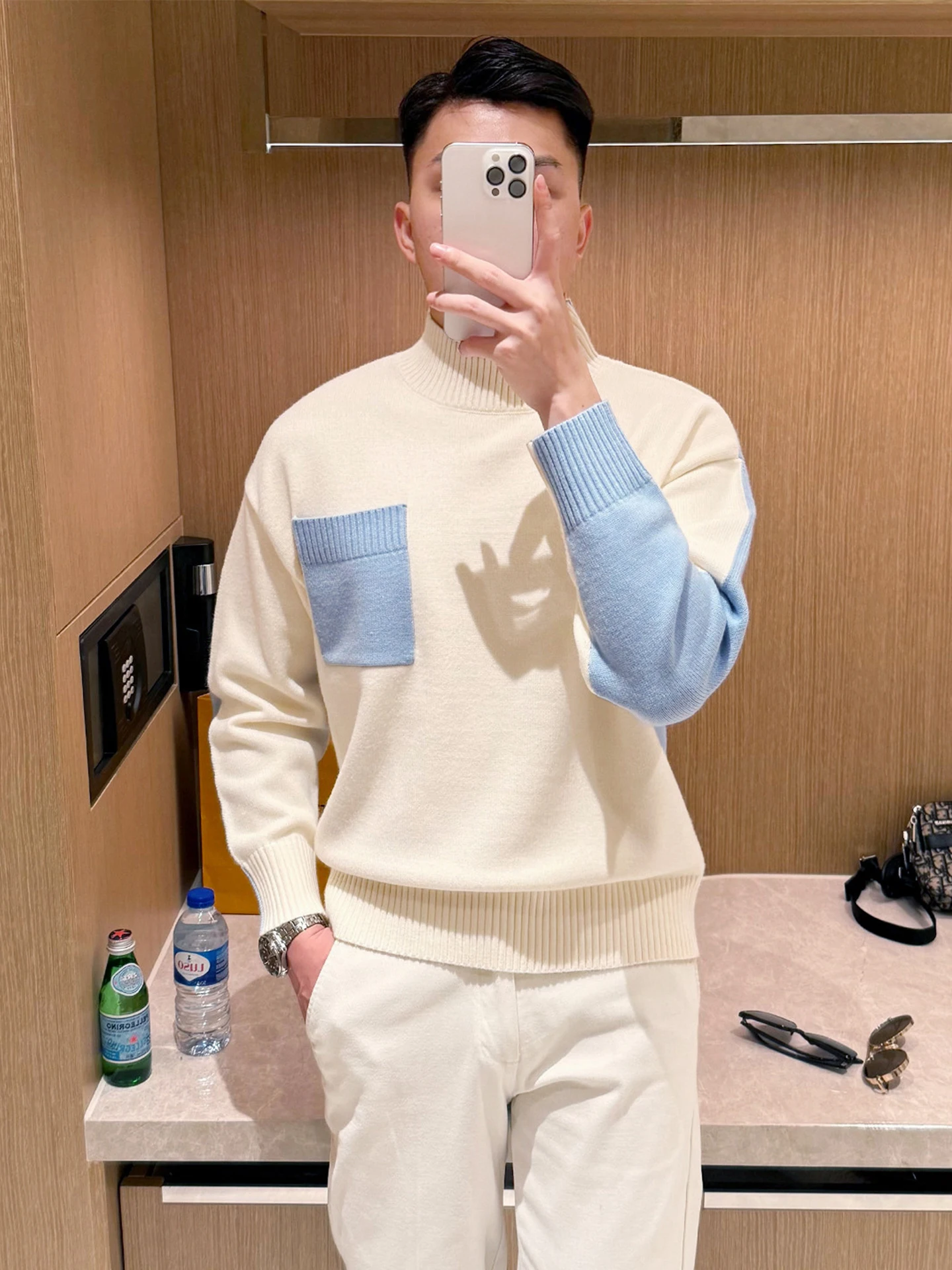 

Новый зимний модный вязаный топ для мужчин: повседневный пуловер с высоким воротником, лоскутный свитер из мягкой смесовой ткани (полиэстер), длинный рукав