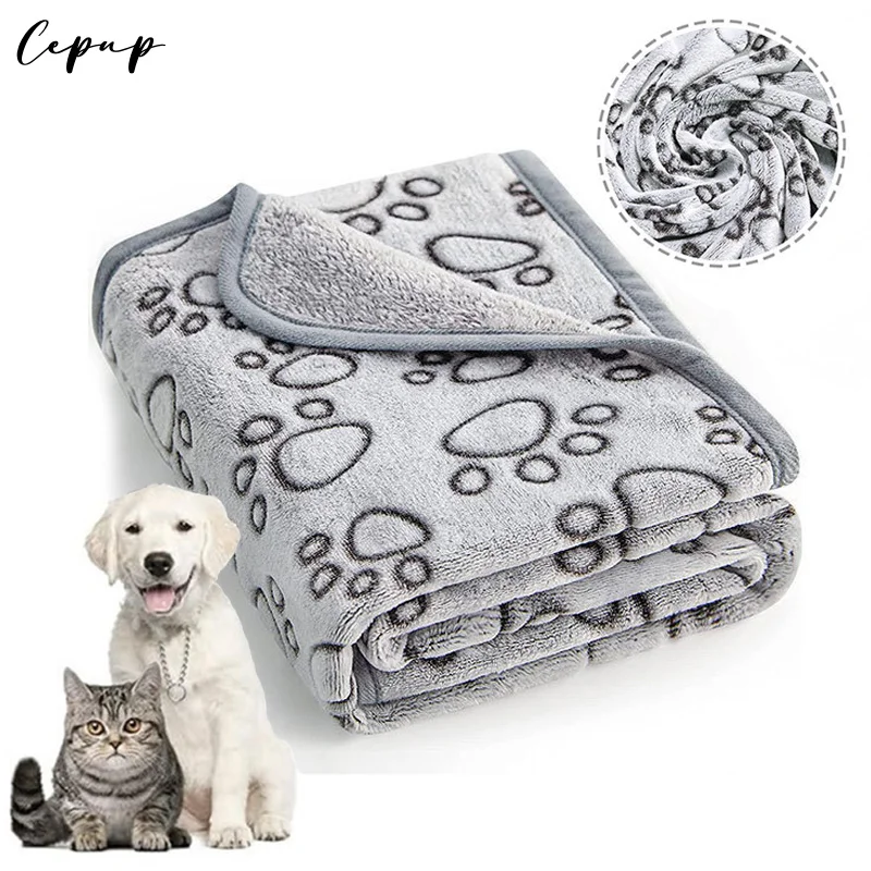 Soft Fluffy High Quality Pet Blanket Cute Cartoon Pattern Pet Mat Warm and Comfortable Blanket for Cat Dog All-Season Universal